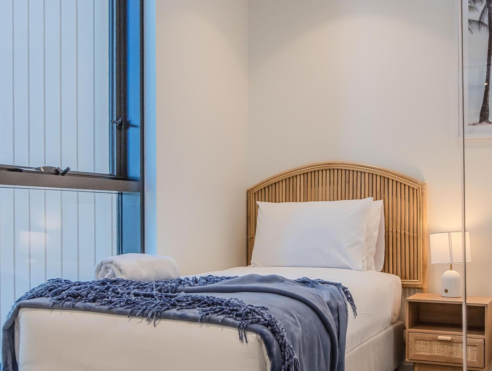 Hemingway Palm Beach - Premium Oceanview Apartments By Burleigh Letting Голд-Кост Экстерьер фото